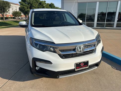 Used 2020 Honda Pilot EX image 2