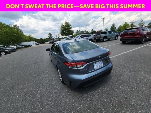 Used 2023 Toyota Corolla LE FWD image 9