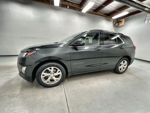 Used 2020 Chevrolet Equinox LT AWD/4WD image 5