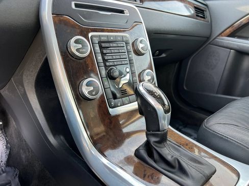 Used 2016 Volvo S80 T5 w/ Climate Package FWD image 19