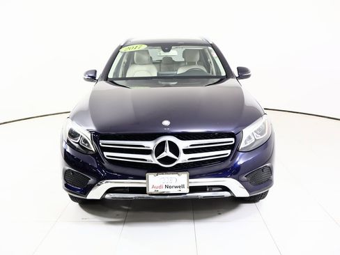 Used 2017 Mercedes-Benz GLC 300 4MATIC image 10
