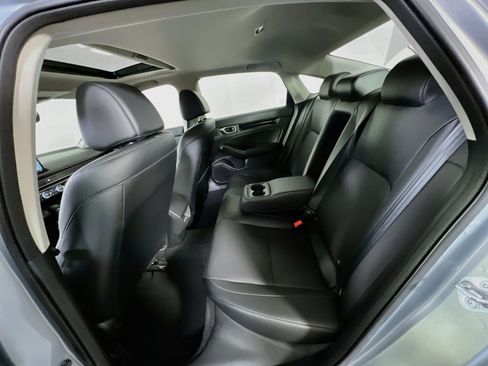 Used 2023 Honda Civic Touring image 25