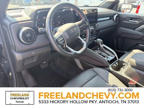 Used 2025 Chevrolet Colorado Z71 w/ Z71 Convenience Package 2 AWD/4WD image 24