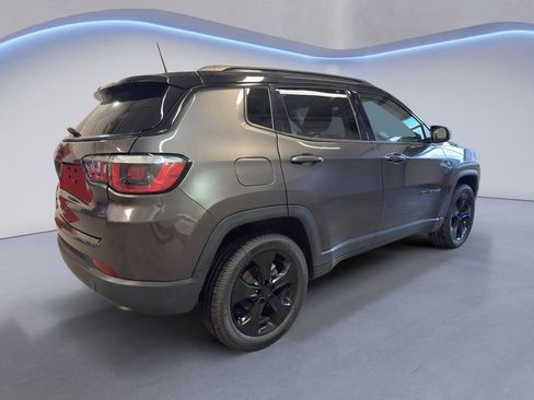 Used 2019 Jeep Compass Altitude AWD/4WD image 6