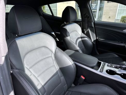 Used 2022 Kia Stinger GT2 image 15