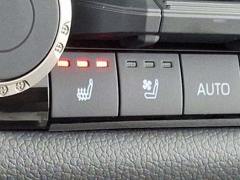 Certified 2024 Toyota Sequoia Limited image 25