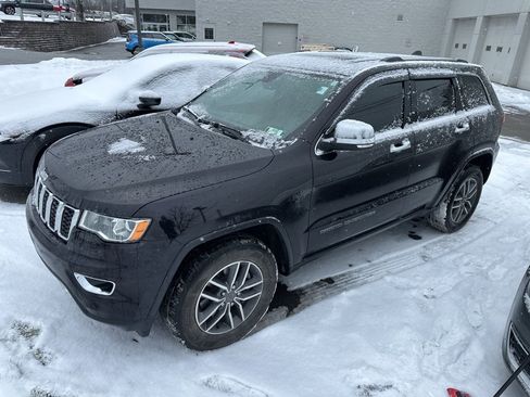 Used 2021 Jeep Grand Cherokee Limited w/ Luxury Group II image 7