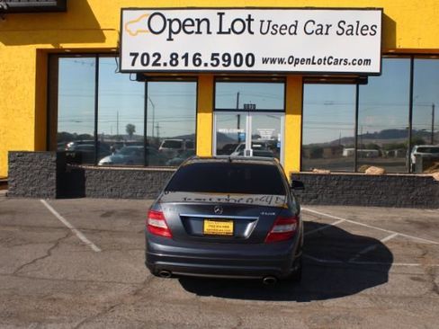 Used 2011 Mercedes-Benz C 300 Sport image 6