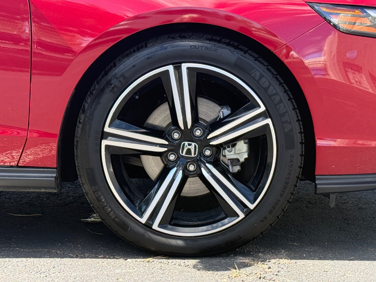 Certified 2024 Honda Accord Sport image 9
