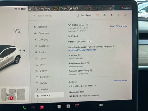 Used 2021 Tesla Model Y Long Range image 42