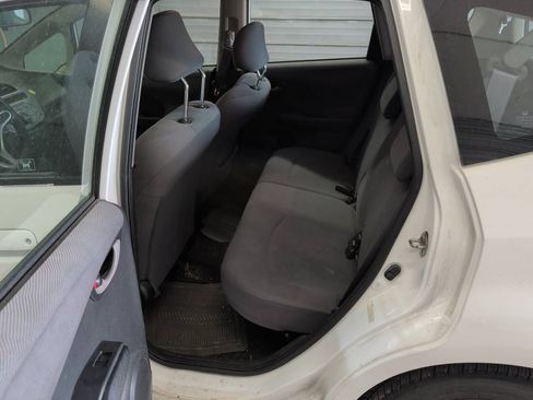 Used 2012 Honda Fit image 21