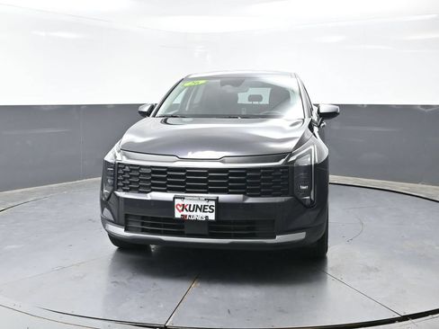 Used 2026 Kia Sportage LX FWD image 8