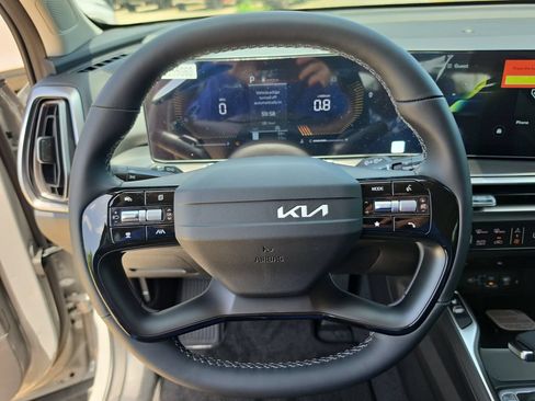 New 2026 Kia Sorento S FWD image 29