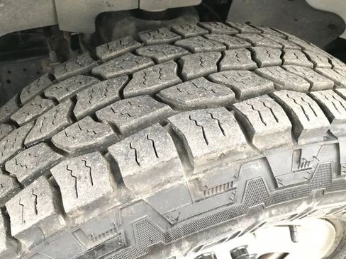 Used 2024 Chevrolet Express 2500 Extended w/ Driver Convenience Package image 15