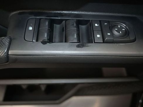 New 2026 Toyota Tacoma SR5 AWD/4WD image 11
