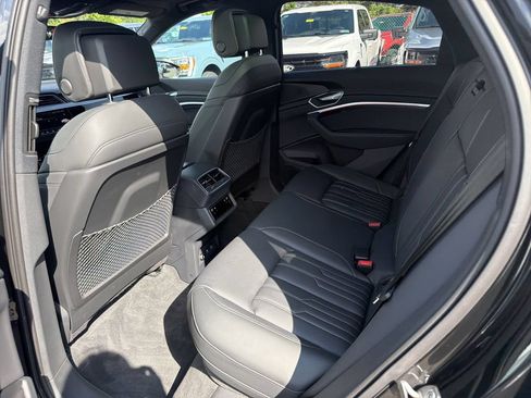 Used 2024 Audi Q8 e-tron Prestige w/ Prestige Package AWD/4WD image 13