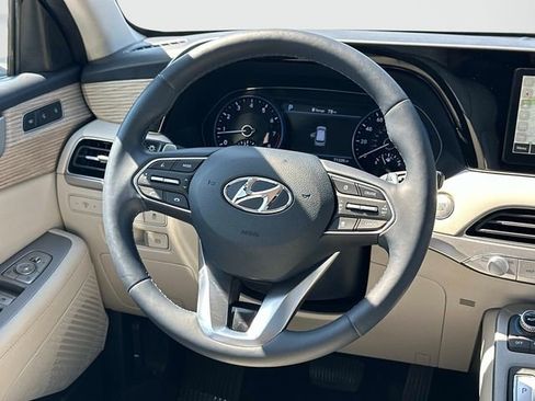 Used 2022 Hyundai Palisade SEL w/ 8P Bench Seat Package FWD image 5