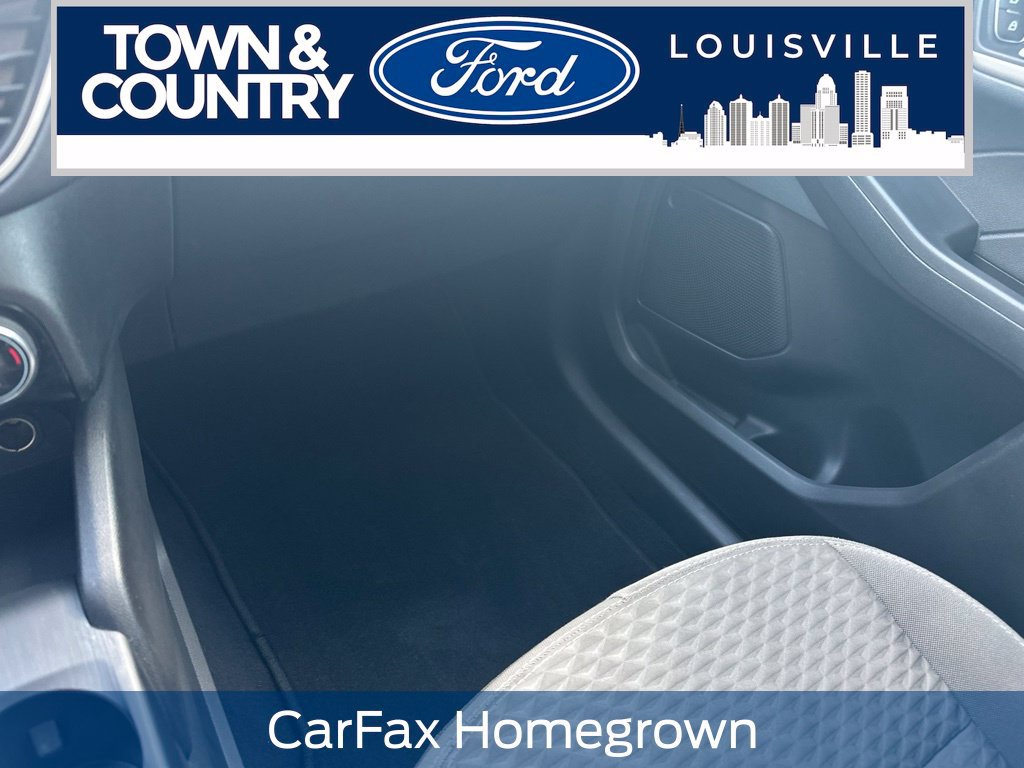 Used 2021 Ford Escape SE w/ SE Sport Appearance Package FWD image 5