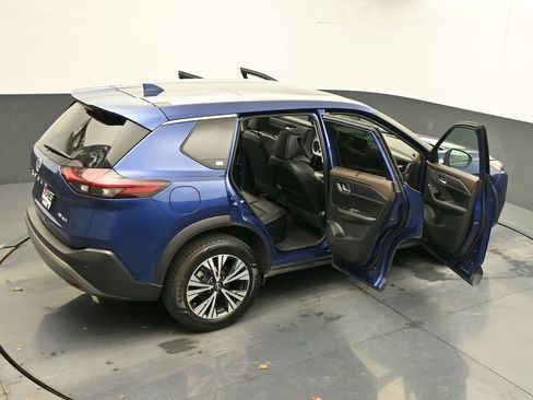 Used 2023 Nissan Rogue SV w/ SV Premium B Package image 67