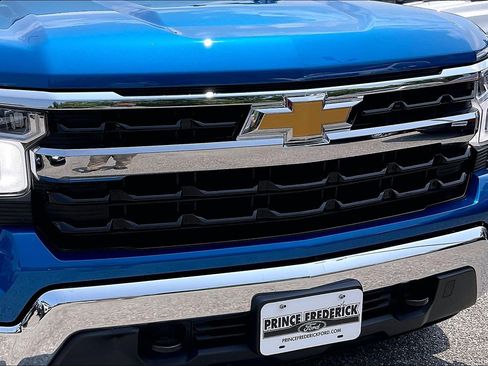 Used 2023 Chevrolet Silverado 1500 LT w/ Protection Package AWD/4WD image 28