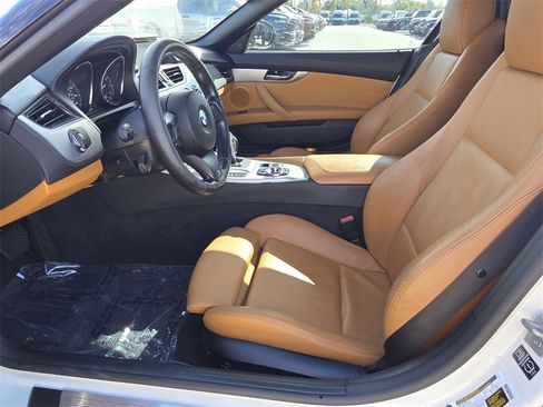 Used 2015 BMW Z4 sDrive35i image 14