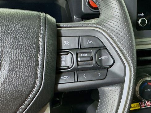 Used 2025 Toyota 4Runner TRD Off-Road image 23