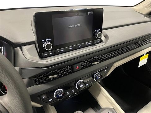 New 2025 Honda Accord SE image 19