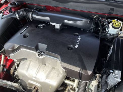 Used 2014 Chevrolet Malibu LT FWD image 24