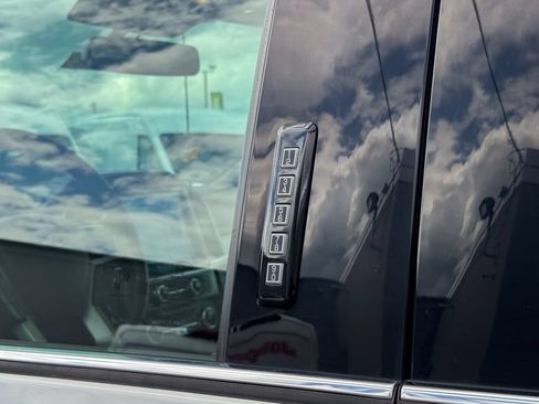 Certified 2022 Ford F450 King Ranch w/ King Ranch Ultimate Package AWD/4WD image 31