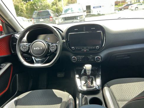 Used 2023 Kia Soul GT-Line FWD image 20