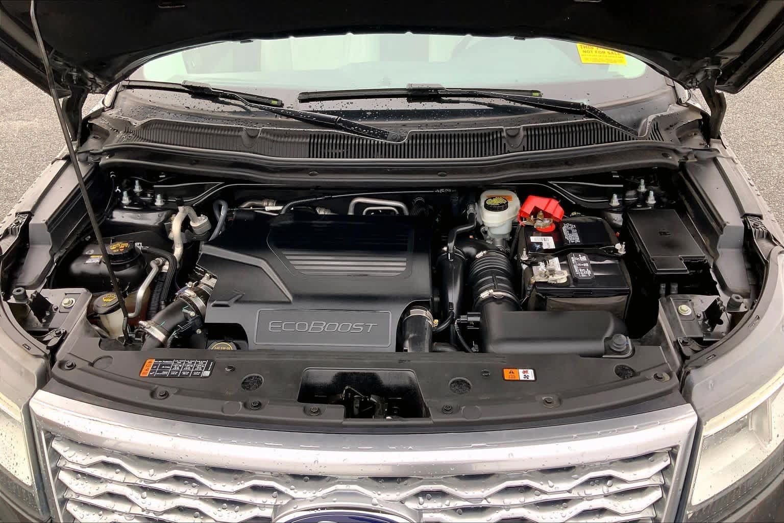 Used 2016 Ford Explorer Platinum AWD/4WD image 30