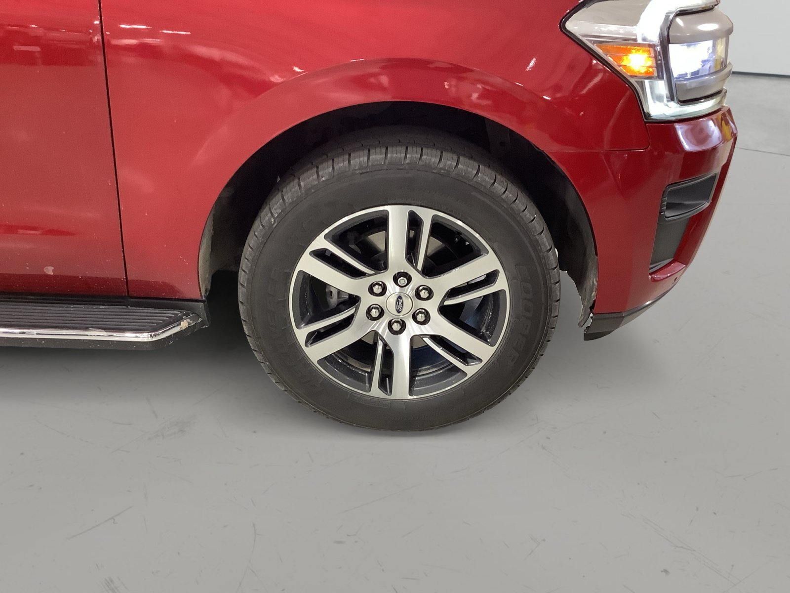 Used 2022 Ford Expedition XLT RWD image 9