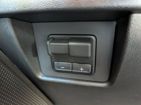 New 2026 Chevrolet Colorado W/T image 20