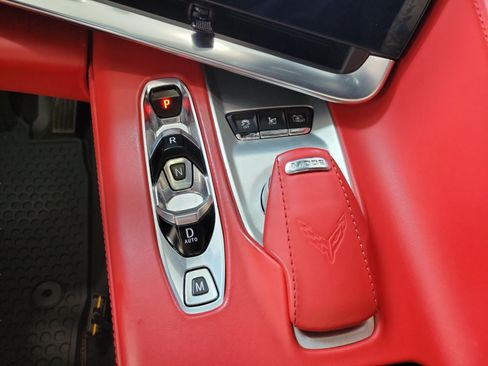 Used 2021 Chevrolet Corvette Stingray Premium Conv w/ Z51 Performance Package RWD image 26