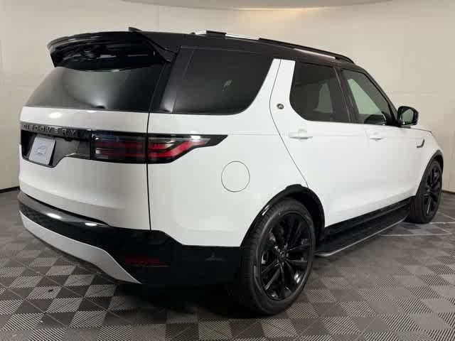 Used 2026 Land Rover Discovery Dynamic SE AWD/4WD image 8
