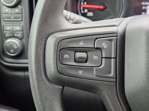 Used 2024 Chevrolet Silverado 2500 Custom w/ Custom Value Package image 28