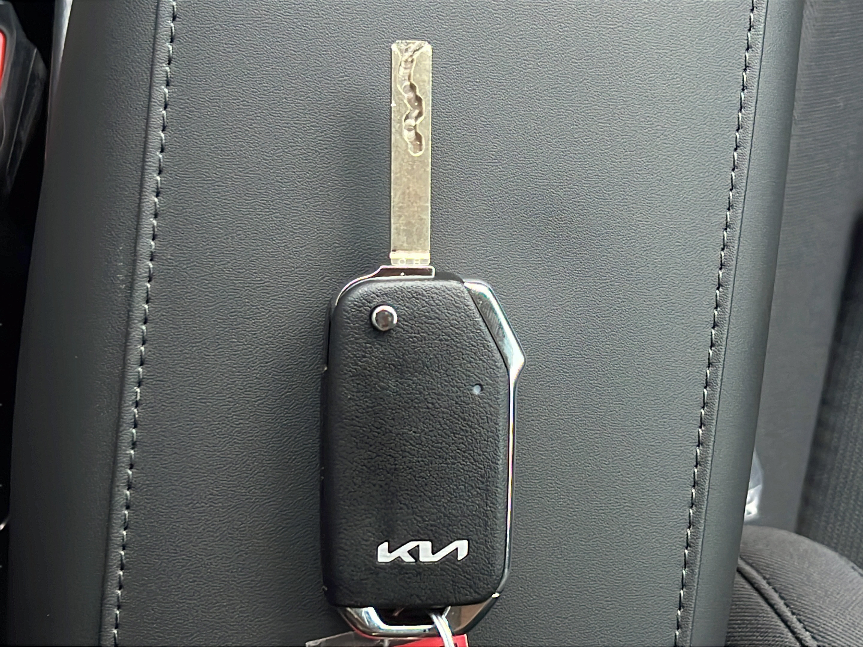 New 2026 Kia Niro LX FWD image 23