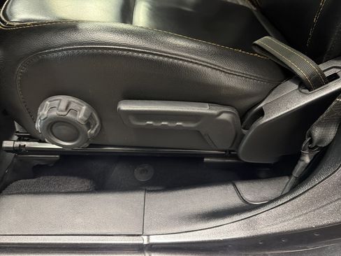 Used 2021 Jeep Wrangler Unlimited Sahara image 18