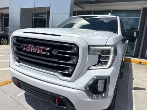 Used 2021 GMC Sierra 1500 AT4 AWD/4WD image 3