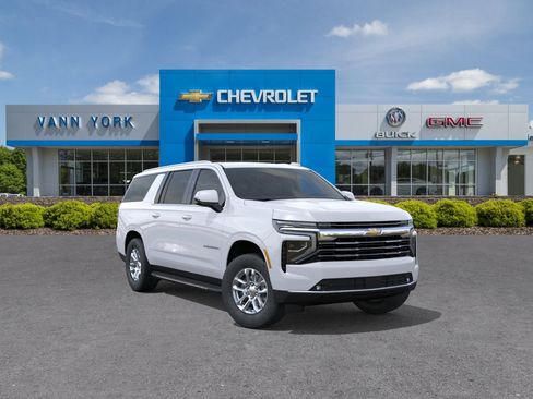 New 2026 Chevrolet Suburban LT AWD/4WD image 25