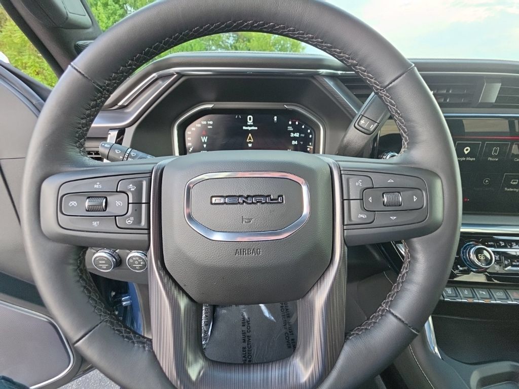 Used 2026 GMC Sierra 2500 Denali Ultimate w/ Max Trailering Package AWD/4WD image 26