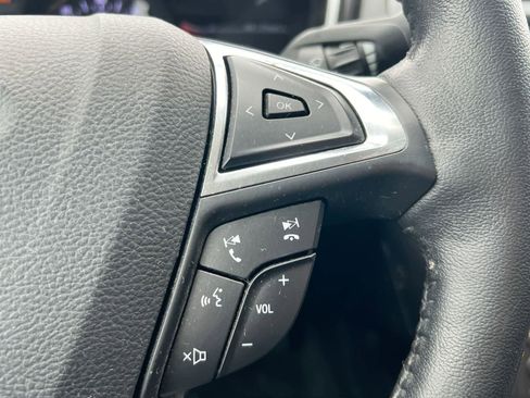 Used 2019 Ford Fusion Energi Titanium FWD image 24