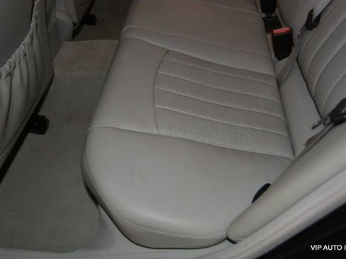 Used 2005 Mercedes-Benz C 55 AMG Sedan image 27