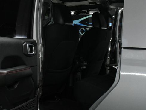 Used 2020 Jeep Gladiator Rubicon AWD/4WD image 33