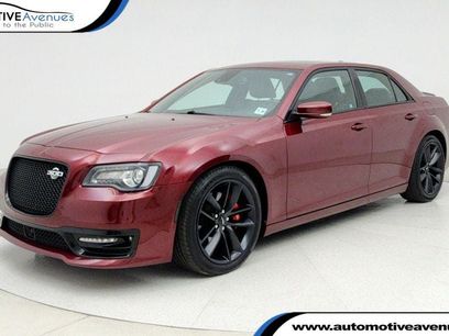 Used 2023 Chrysler 300 C