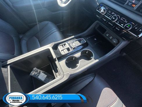 New 2026 Honda Pilot Black Edition image 24