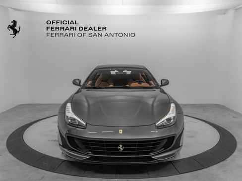 Certified 2019 Ferrari GTC4Lusso image 8