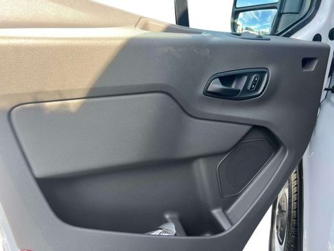 Used 2026 Ford Transit 250 Low Roof RWD image 20