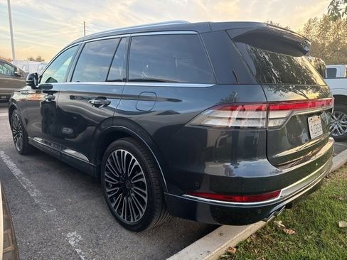 Used 2023 Lincoln Aviator Black Label w/ Dynamic Handling Package image 2