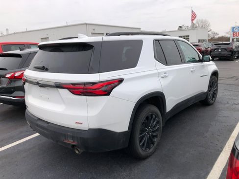 Certified 2023 Chevrolet Traverse RS image 4